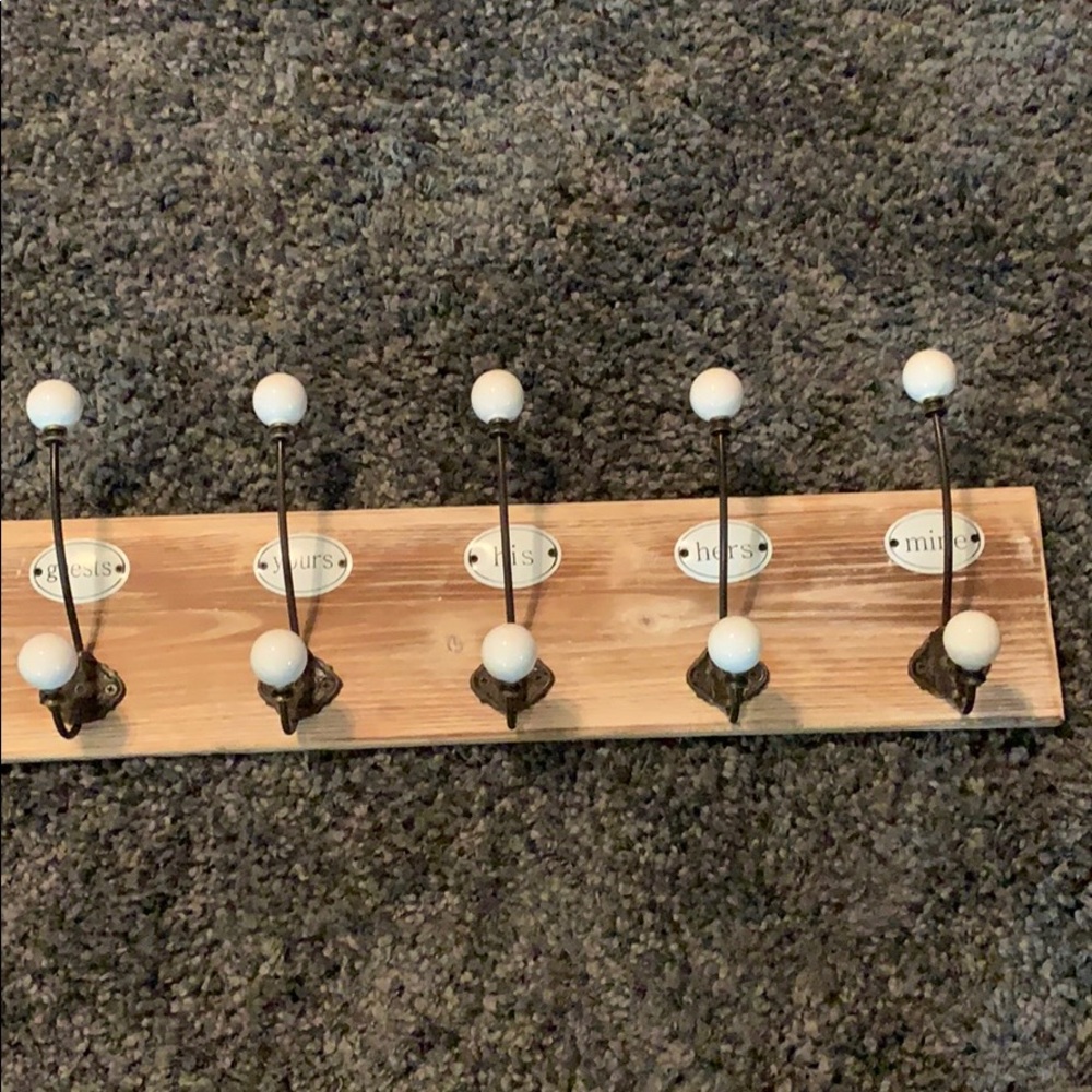 👚👖Shabby Chic Bathroom Wall Rack👗👕🩱